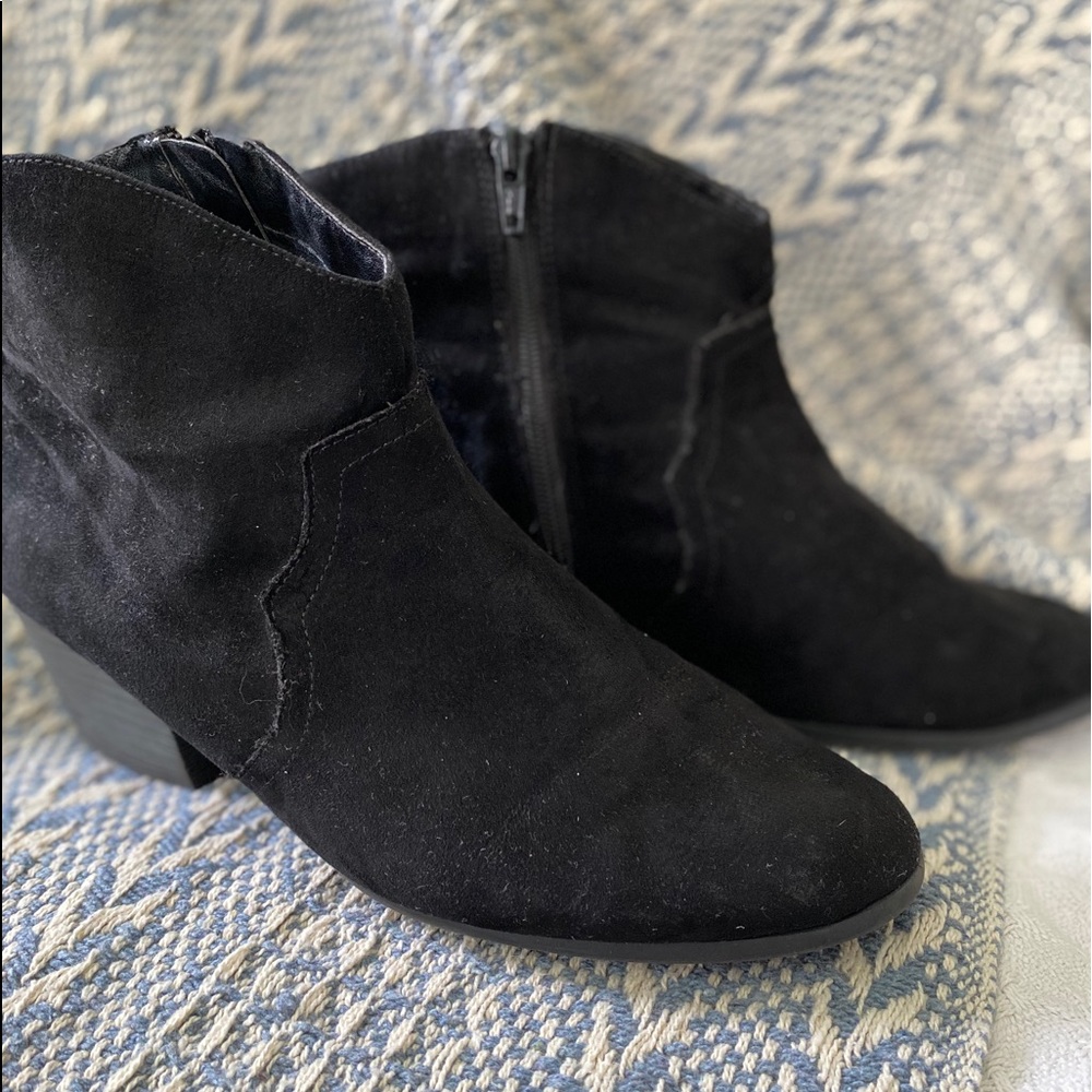 FADED GLORY black booties, women’s size 20,